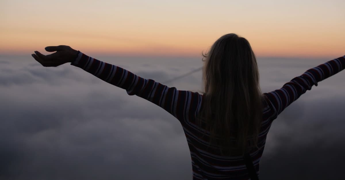 Adventure Awaits Fareway Travel Deal PMax-1200x628px-PerformanceMaxLandscape