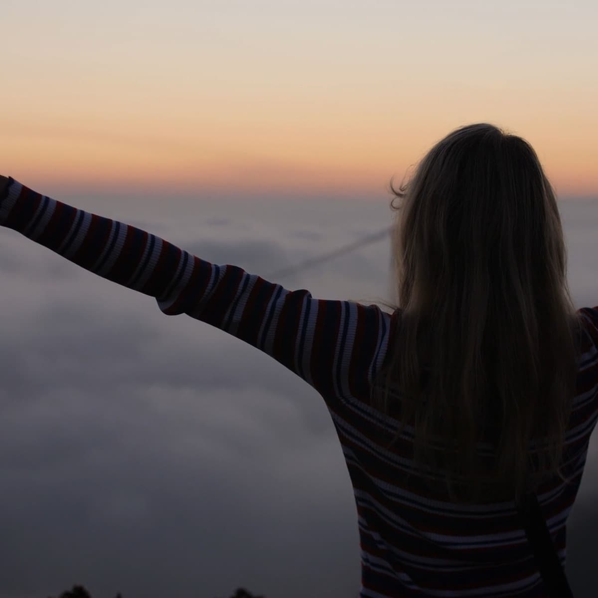 Adventure Awaits Fareway Travel Deal Responsive-1200x1200px-ResponsiveSquareArt