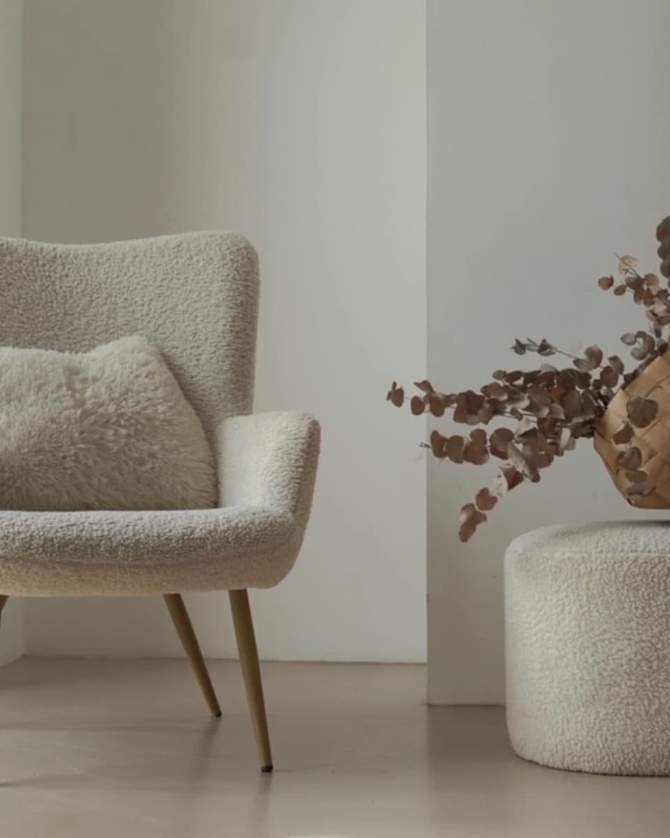 Style Meets Comfort Mavis Furniture PMax-960x1200px-PerformanceMaxPortrait