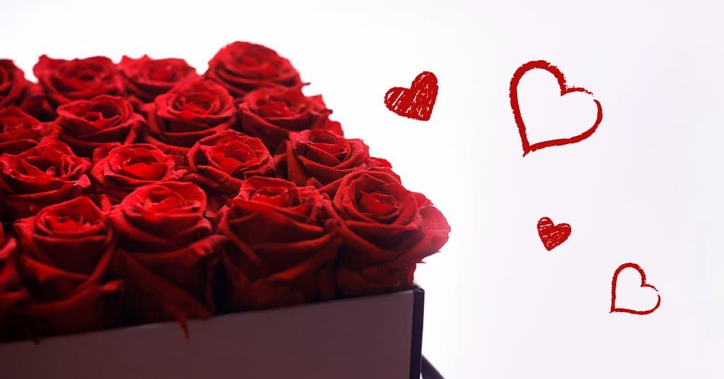 Red Roses Box Valentine's Day Responsive Landscape Responsive Landscape Art